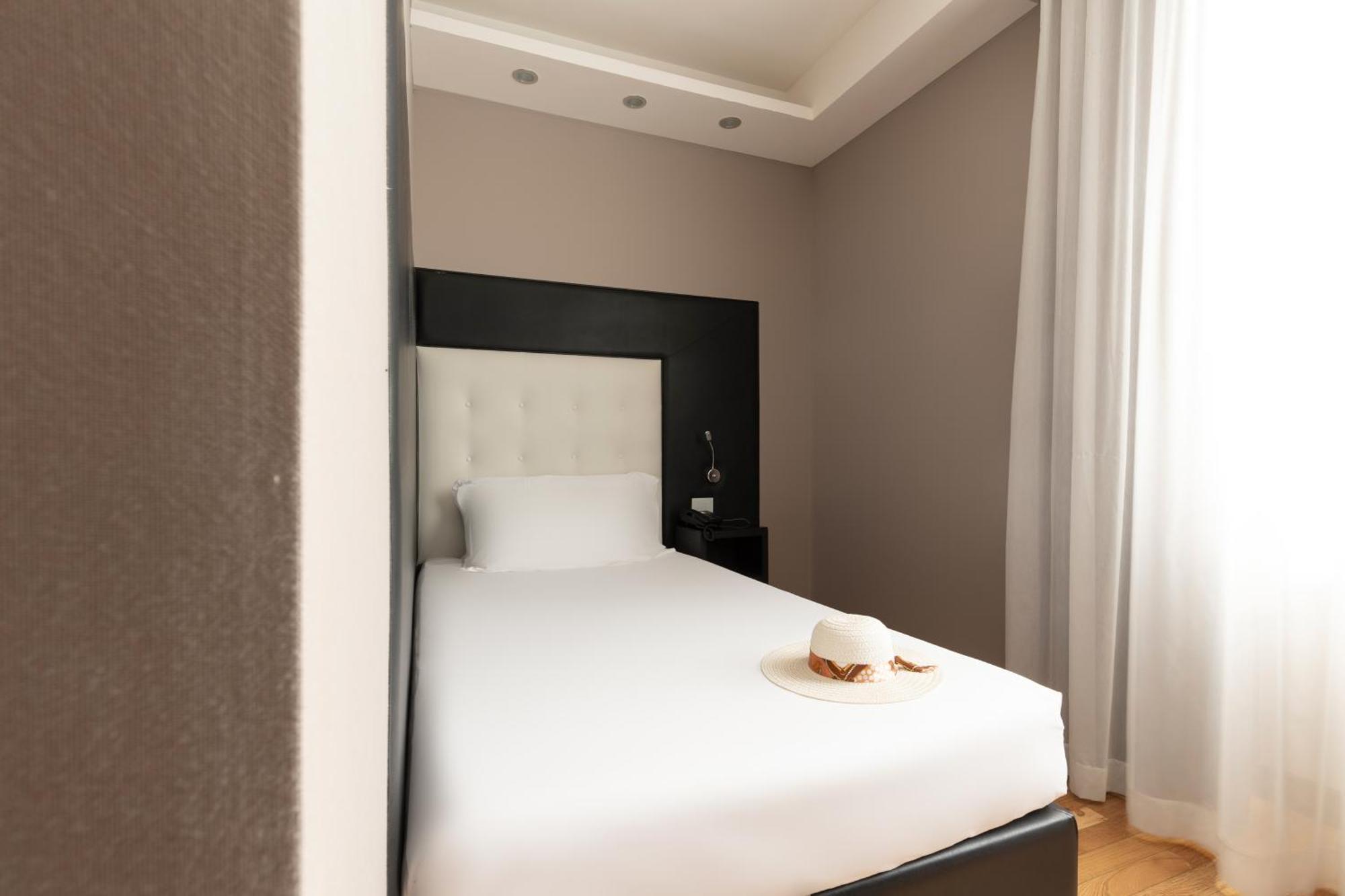 Hotel Royal Caserta Eksteriør bilde